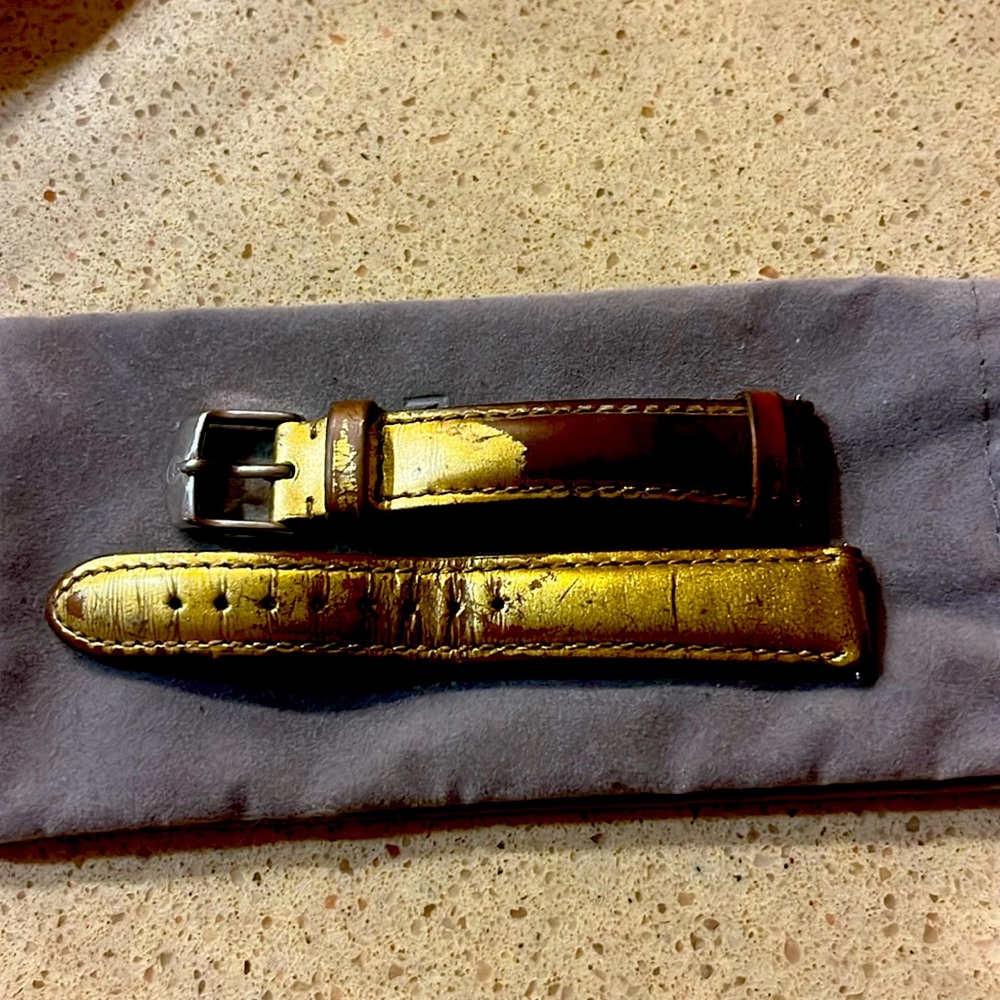 Michele gold watch band 💛